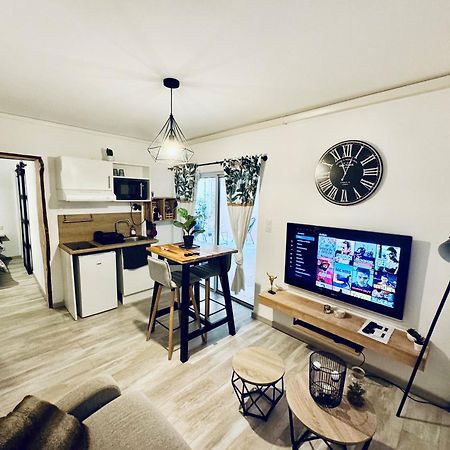 Apartament Alena Bourg-Saint-Andéol Zewnętrze zdjęcie