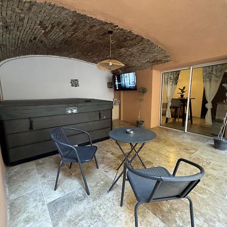 Apartament Alena Bourg-Saint-Andéol Zewnętrze zdjęcie